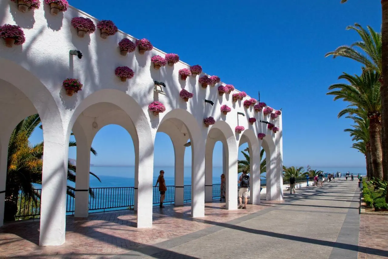 Apartamentos Mombasa 1 Planta Nerja 0*,