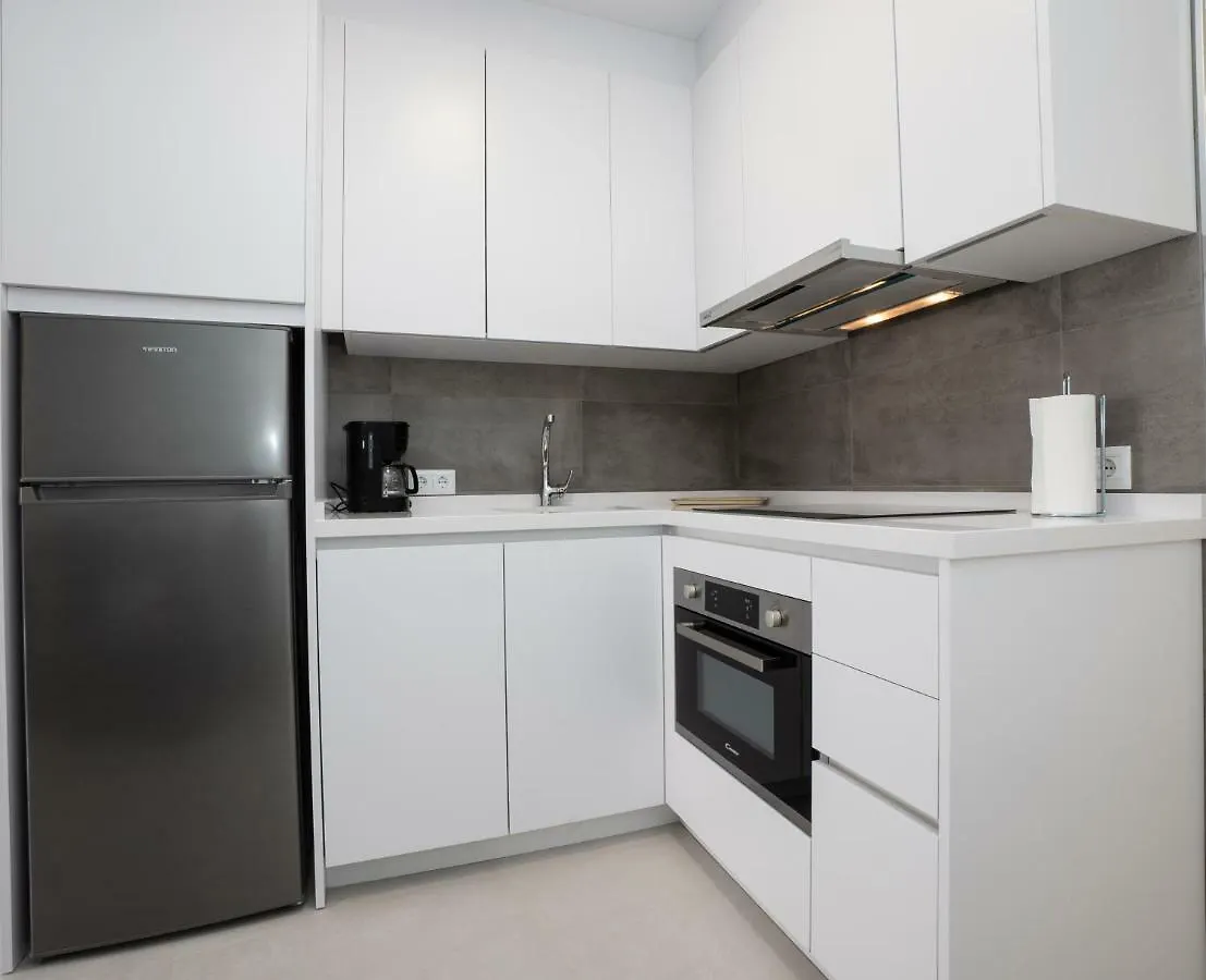Apartamentos Mombasa 1 Planta Nerja 0*,  Espagne